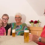 Апартаменты Lecheler Breitenthal (Gunzburg)